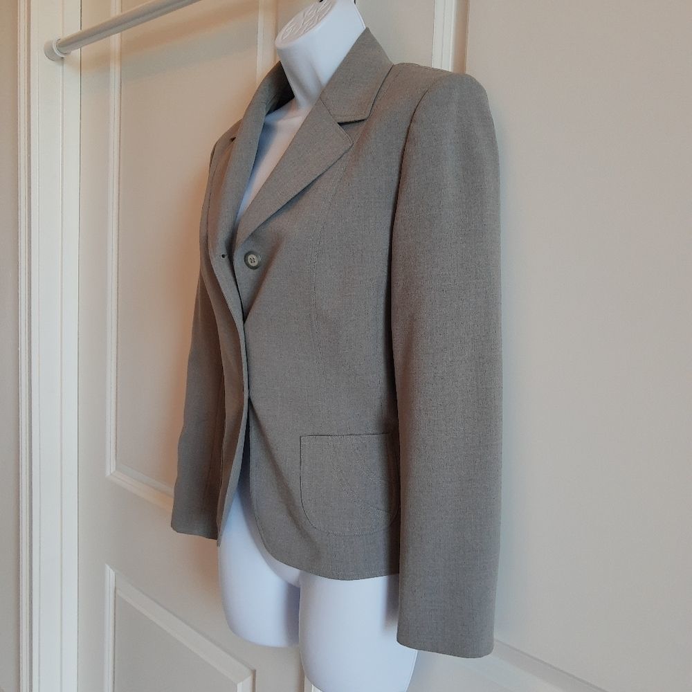 Single Breasted Jacket - image 3